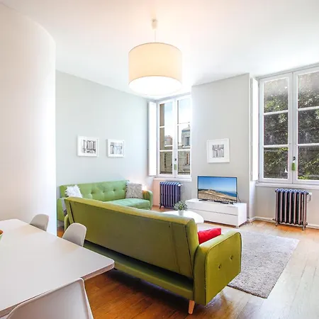 En Hyper Centre - Jardin Public Apartment *